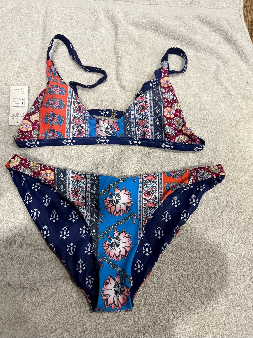 CUPSHE bikini- new with tags